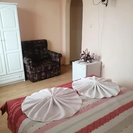 Guest house Фамилна Къща Авджиеви Primorsko
