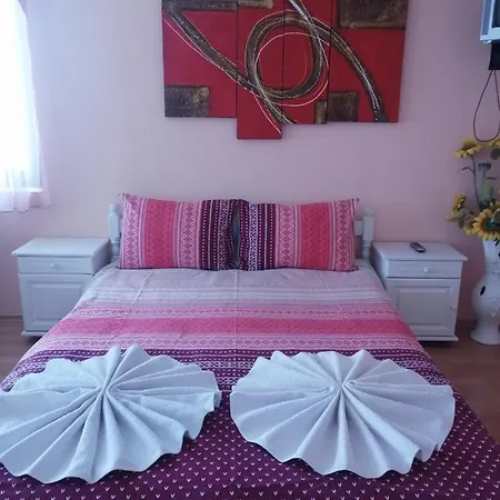 Guest house Фамилна Къща Авджиеви Primorsko